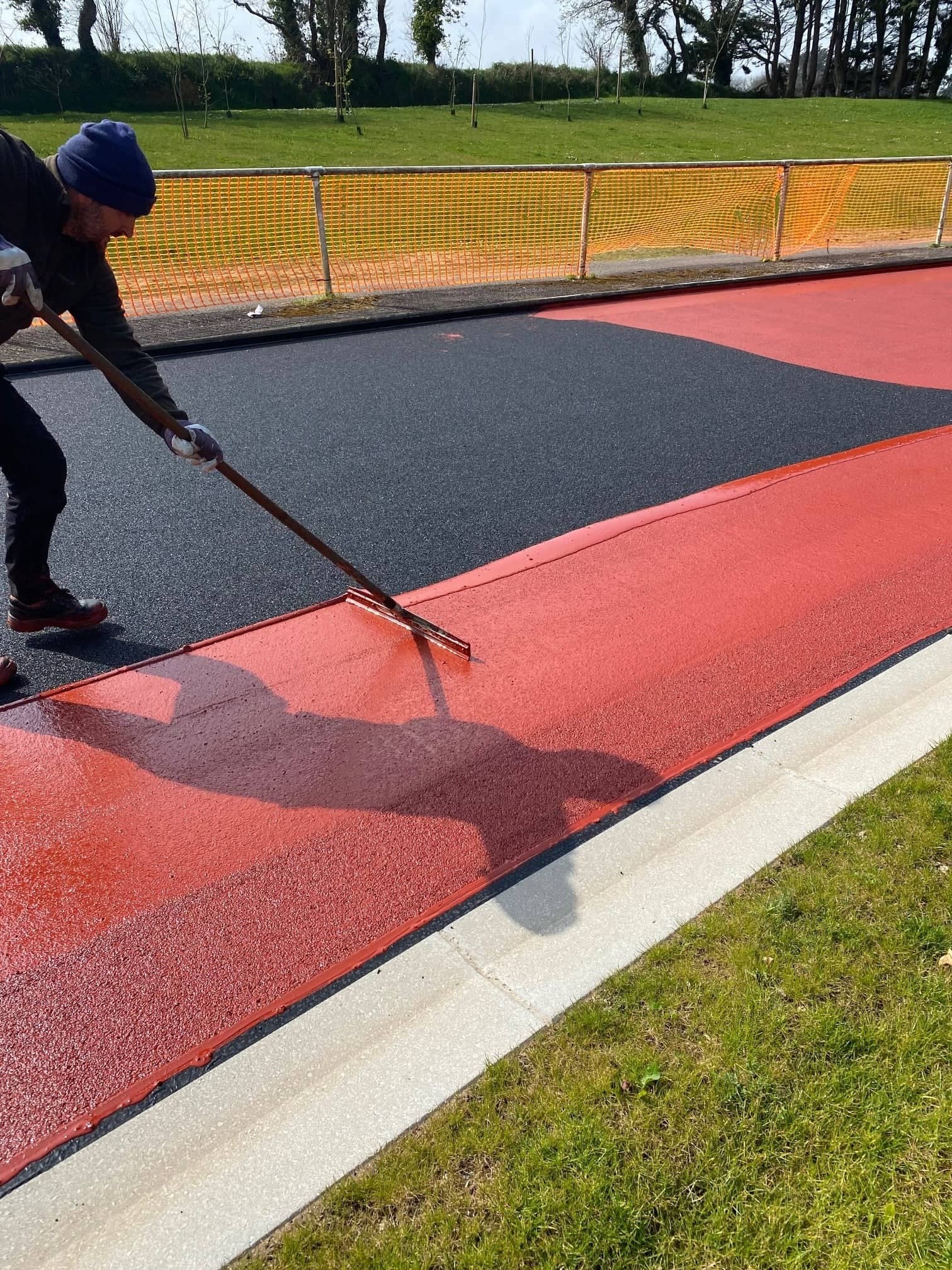 Piste d'athlétisme : Rénovation en cours à Plabennec